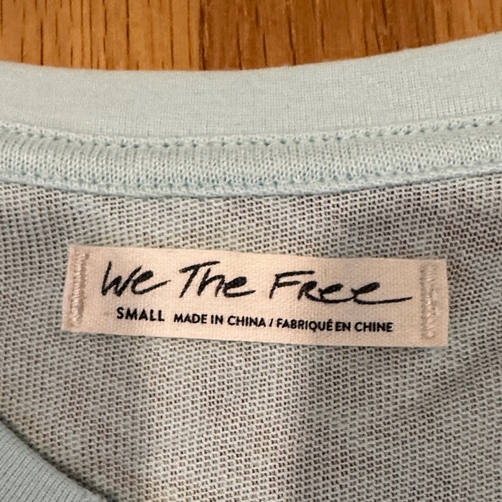 *last chance* We The Free Light Blue Pineapple Tee - Picture 3 of 16